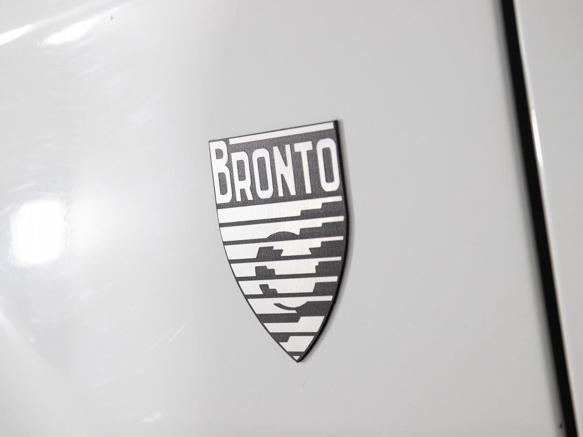 Lada (ВАЗ) 2121 (4x4) 2021 - фото автомобиля