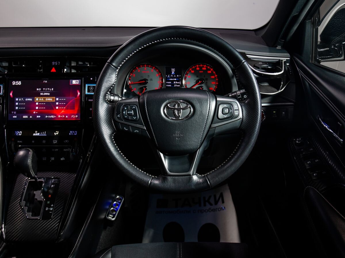 Toyota Harrier 2015 - фото автомобиля
