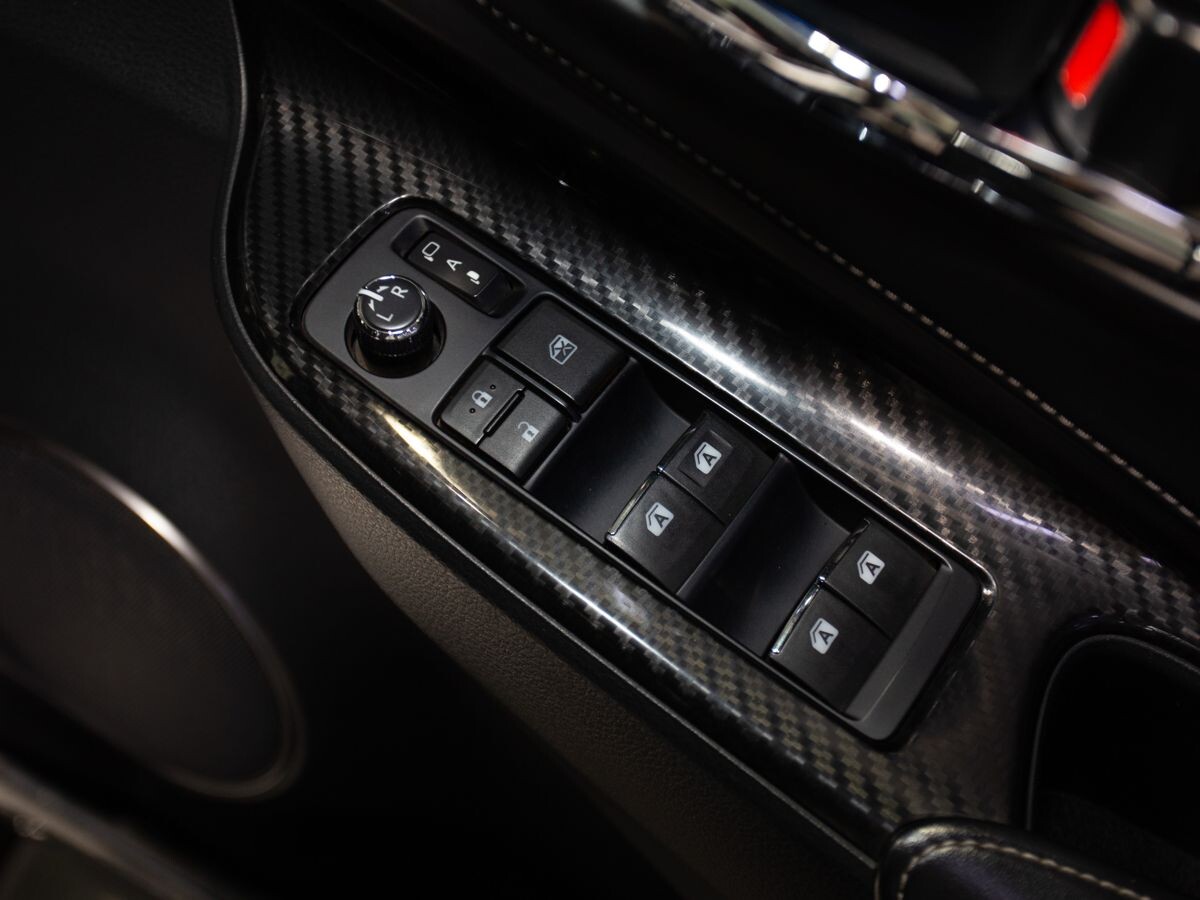 Toyota Harrier 2015 - фото автомобиля