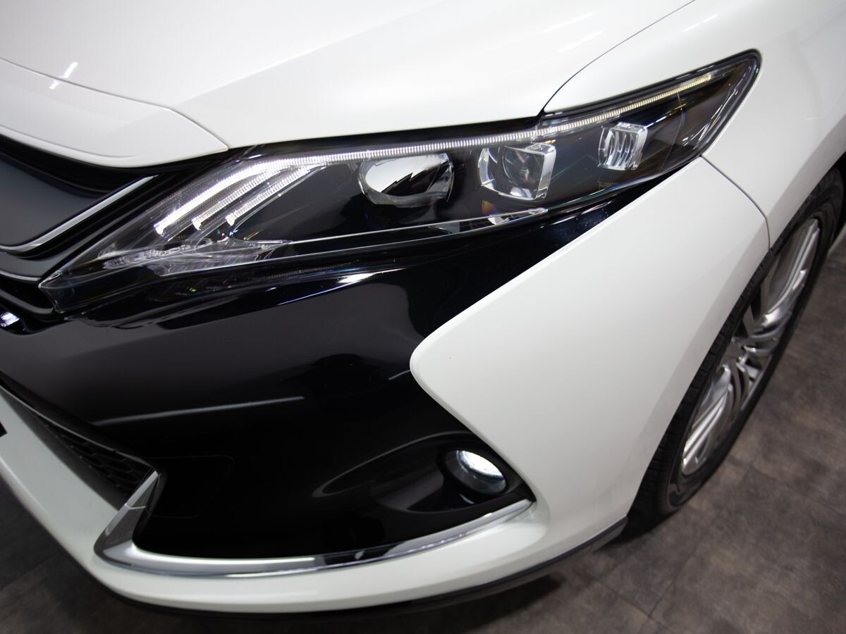 Toyota Harrier 2015 - фото автомобиля