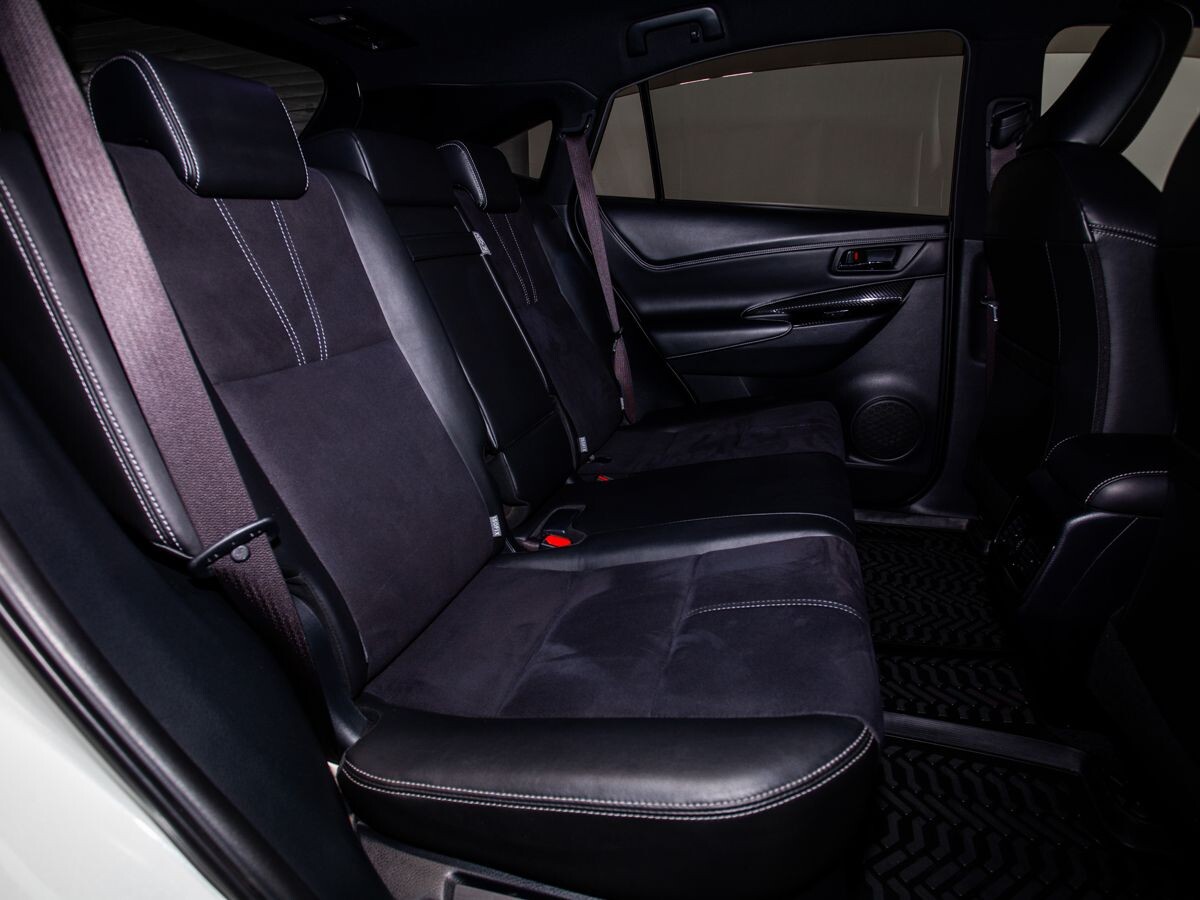 Toyota Harrier 2015 - фото автомобиля