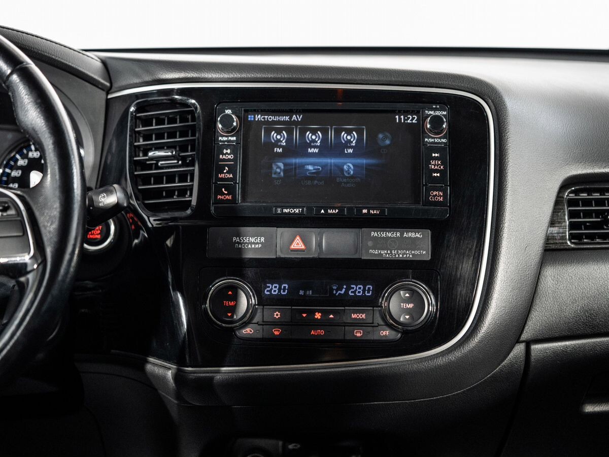 Mitsubishi Outlander 2016 - фото автомобиля