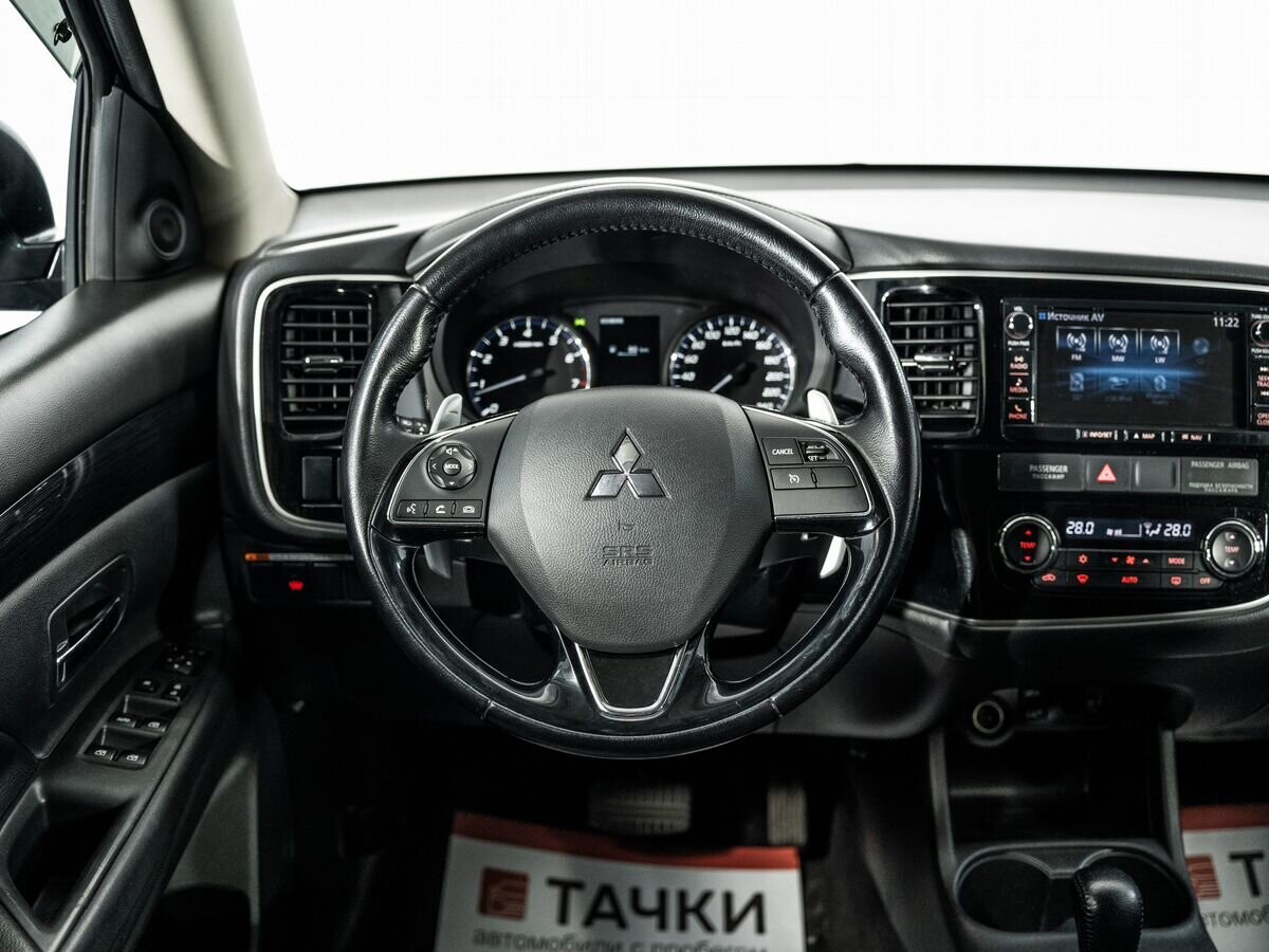Mitsubishi Outlander 2016 - фото автомобиля