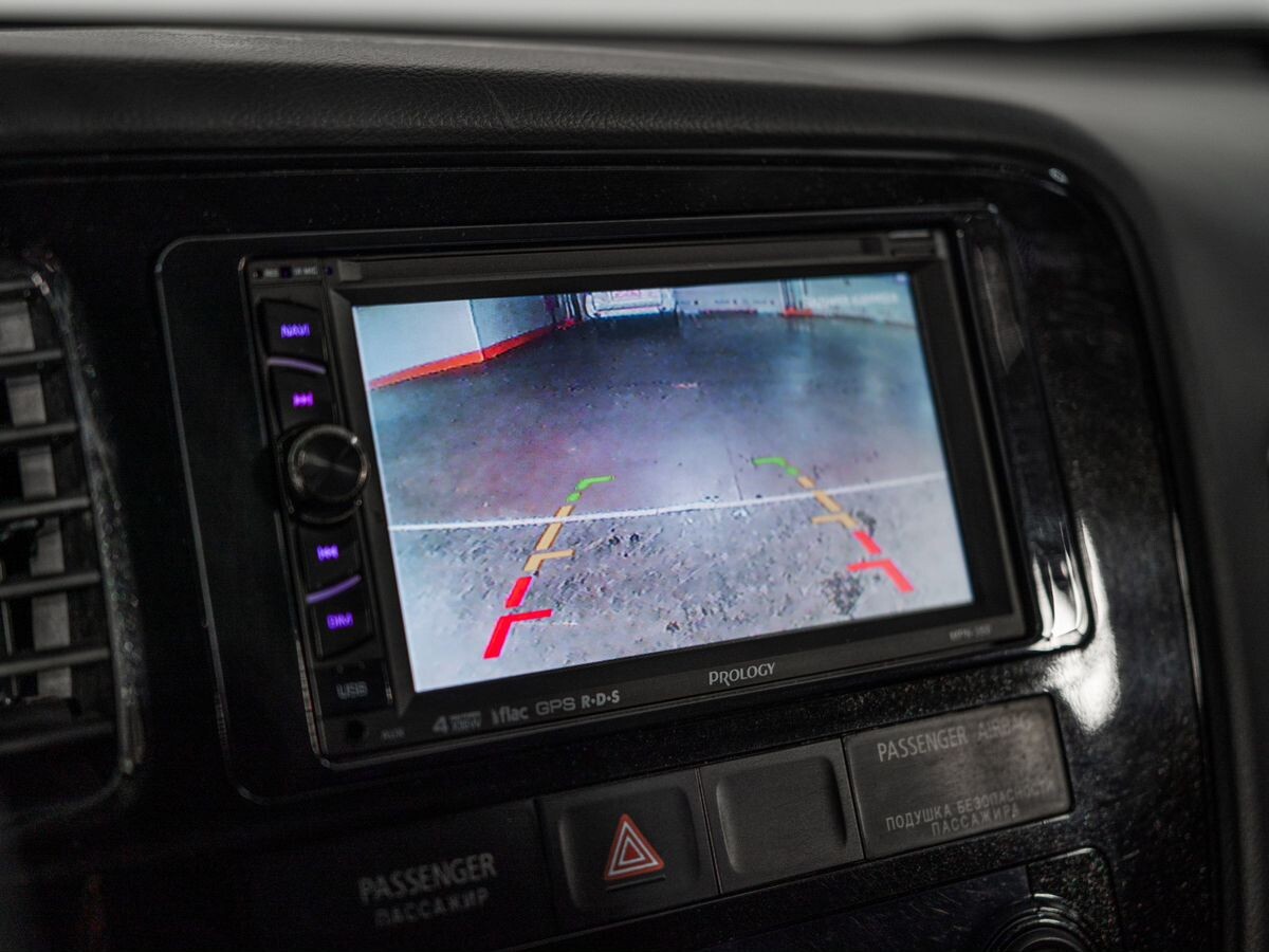 Mitsubishi Outlander 2012 - фото автомобиля