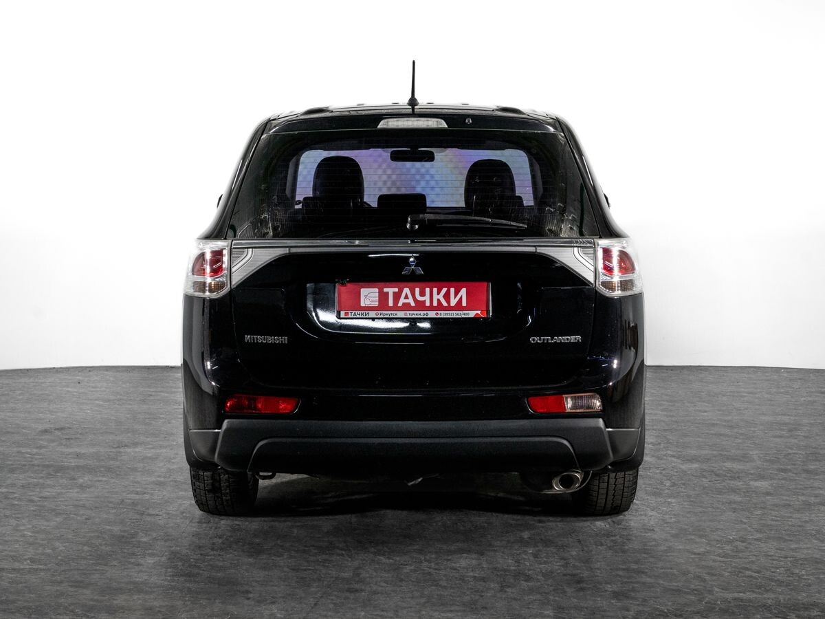 Mitsubishi Outlander 2012 - фото автомобиля
