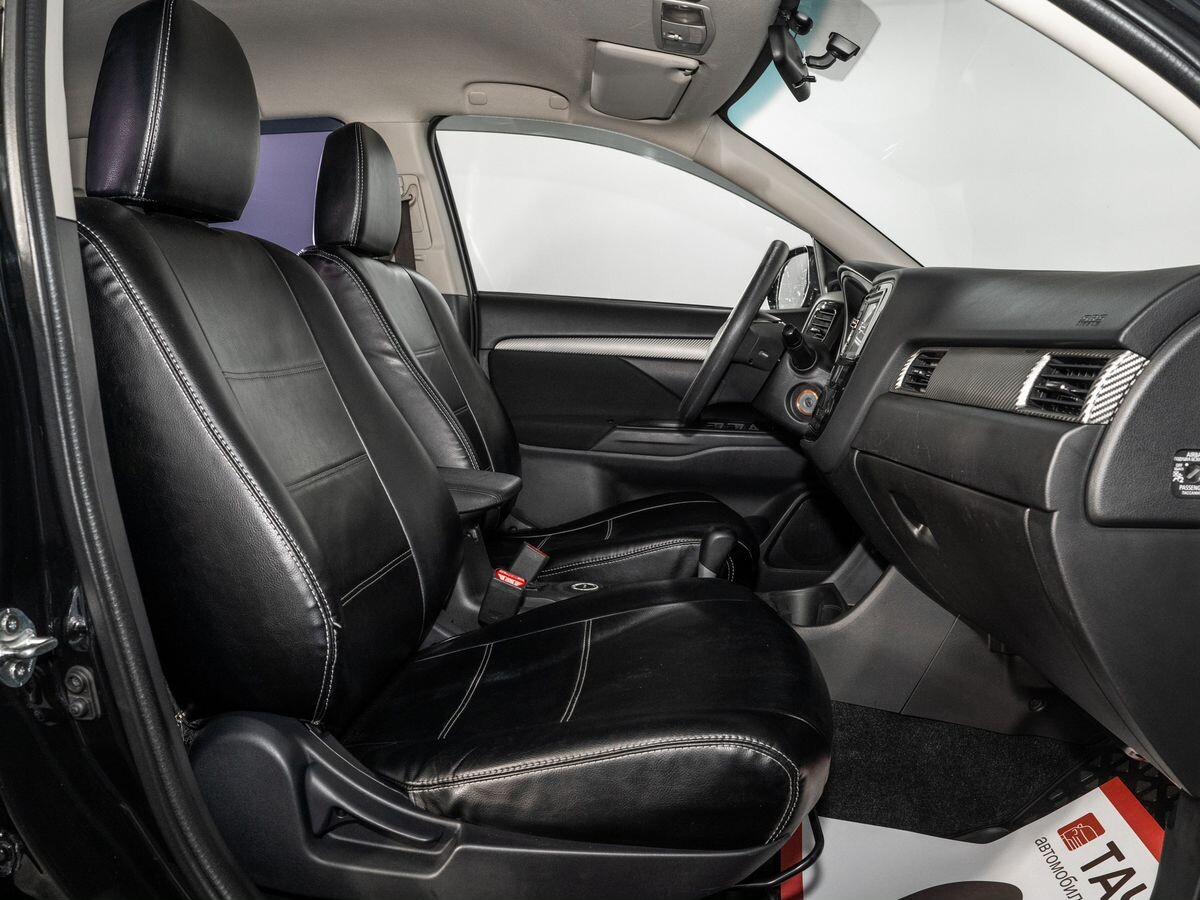 Mitsubishi Outlander 2012 - фото автомобиля