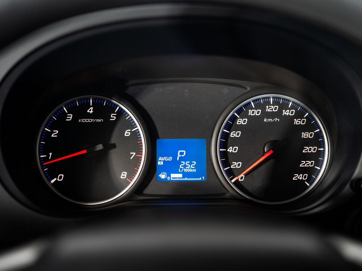 Mitsubishi Outlander 2012 - фото автомобиля