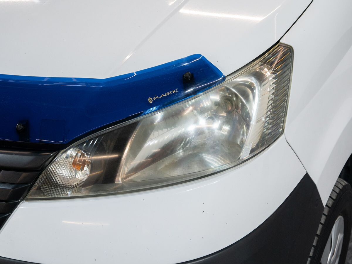 Mitsubishi Delica 2012 - фото автомобиля