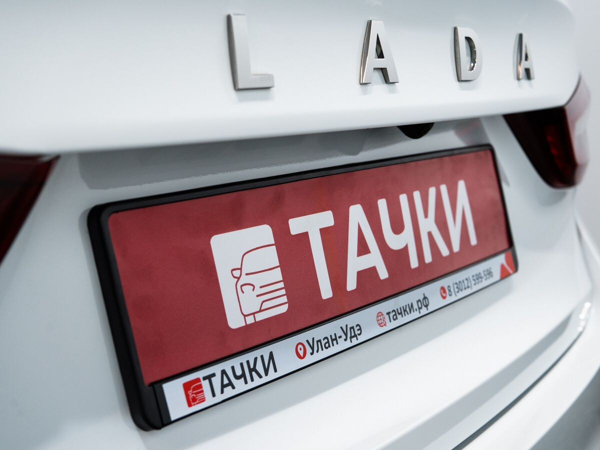 Lada (ВАЗ) Vesta 2024 - фото автомобиля