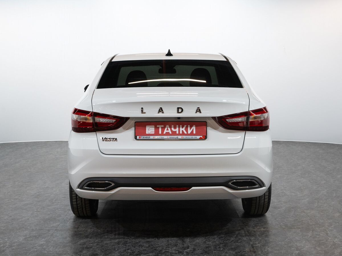 Lada (ВАЗ) Vesta 2024 - фото автомобиля