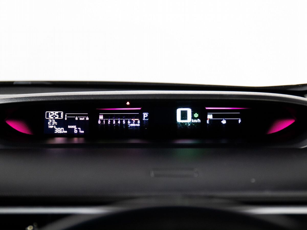 Honda Stepwgn 2015 - фото автомобиля