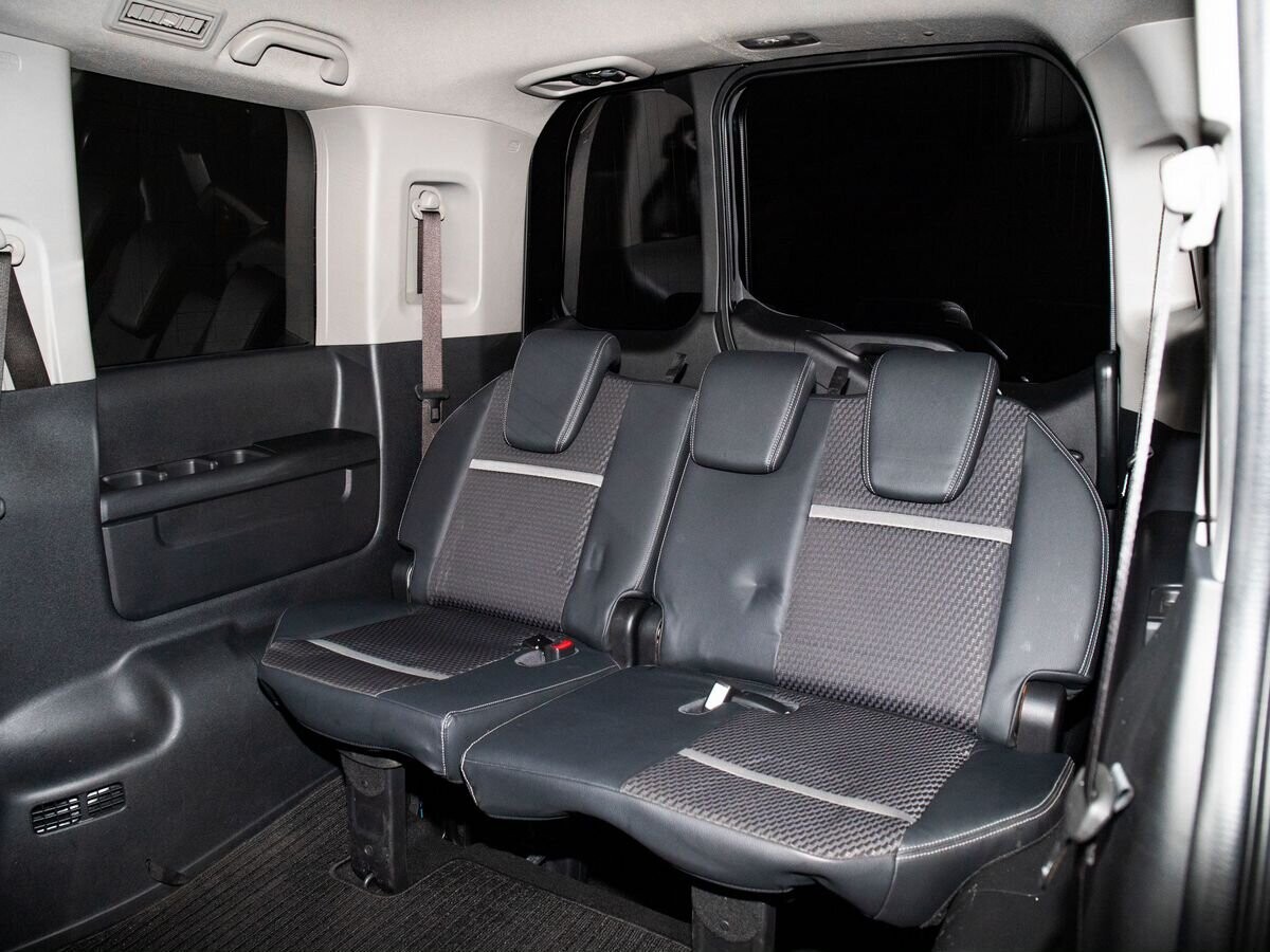 Honda Stepwgn 2015 - фото автомобиля