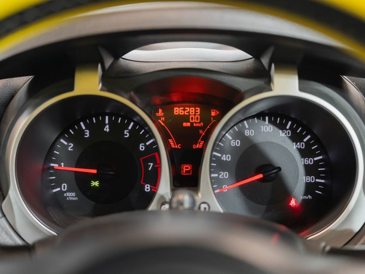 Nissan Juke 2014 - фото автомобиля