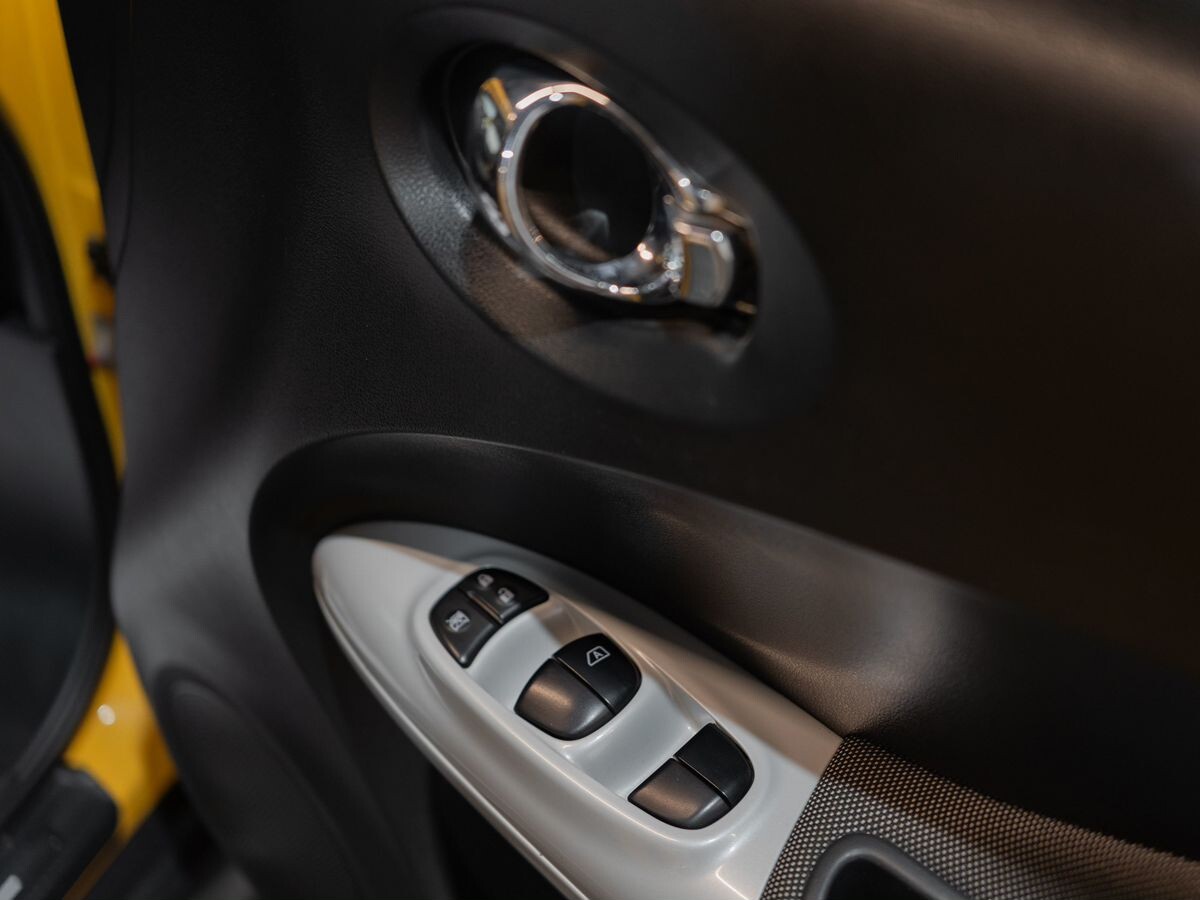 Nissan Juke 2014 - фото автомобиля