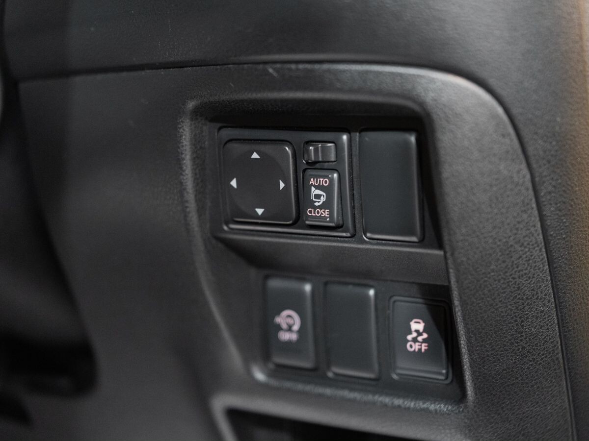 Nissan Juke 2014 - фото автомобиля