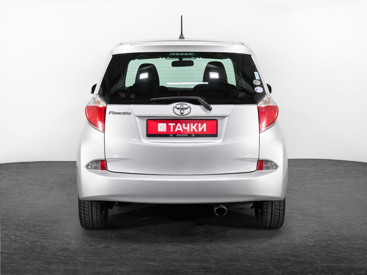 Toyota Ractis 2011 - фото автомобиля