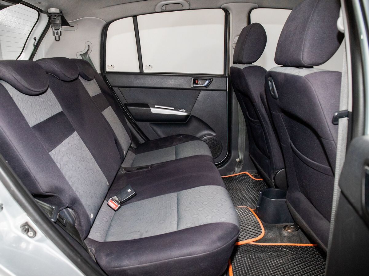 Hyundai Getz 2010 - фото автомобиля