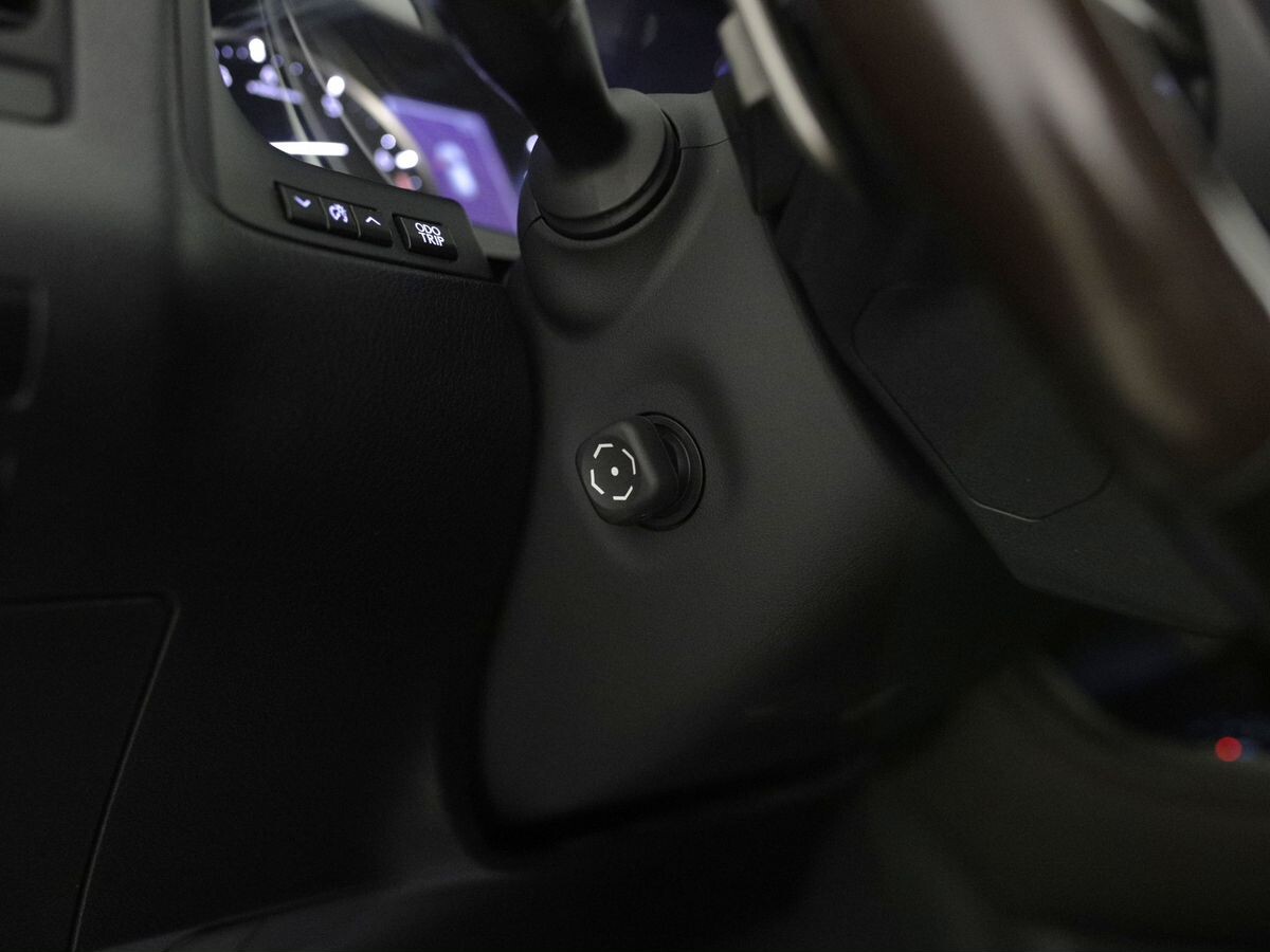 Lexus RX 2021 - фото автомобиля