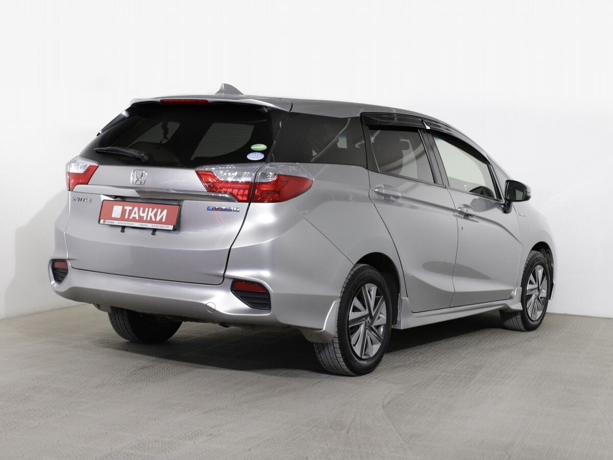 Honda Shuttle 2015 - фото автомобиля