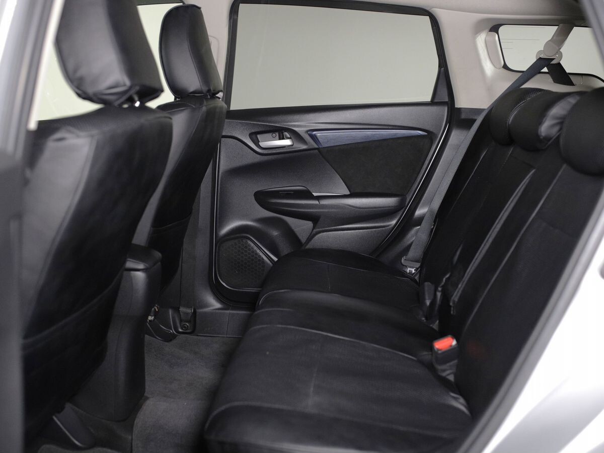 Honda Shuttle 2015 - фото автомобиля