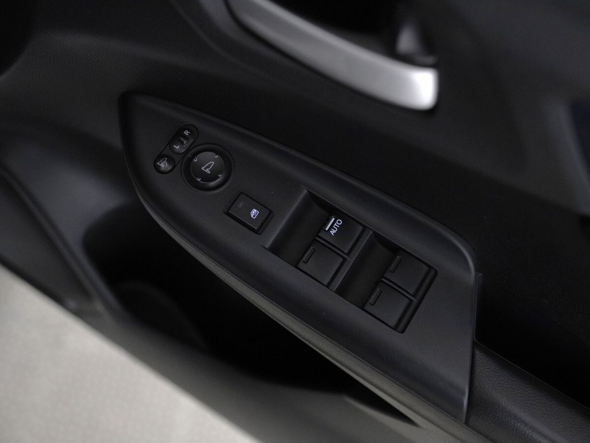 Honda Shuttle 2015 - фото автомобиля