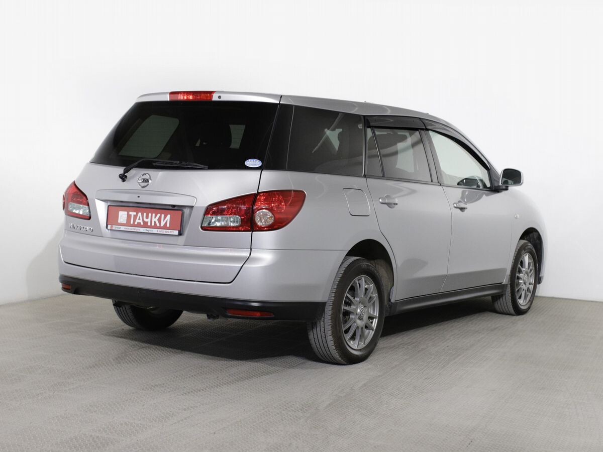 Nissan Wingroad 2018 - фото автомобиля