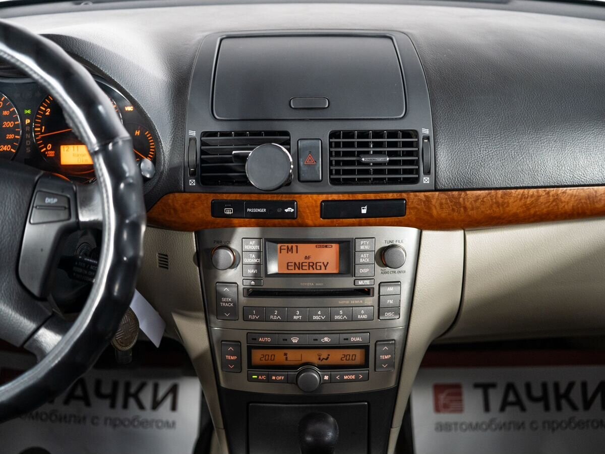 Toyota Avensis 2006 - фото автомобиля