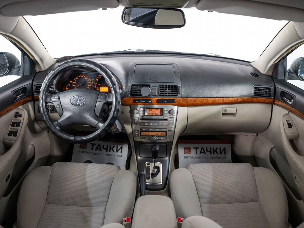 Toyota Avensis 2006 - фото автомобиля