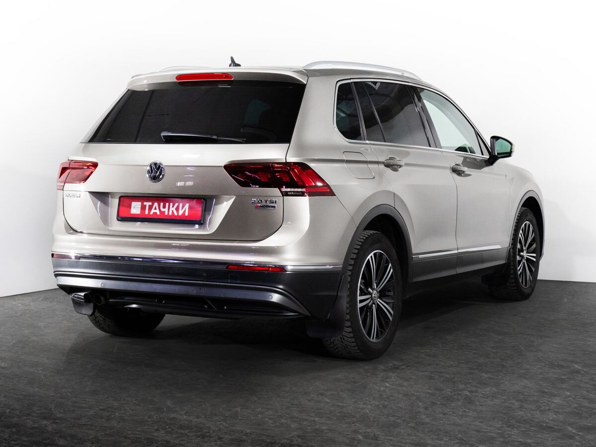 Volkswagen Tiguan 2017 - фото автомобиля