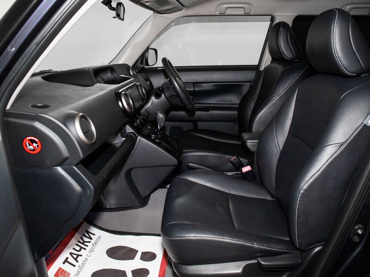 Toyota Corolla Rumion 2012 - фото автомобиля