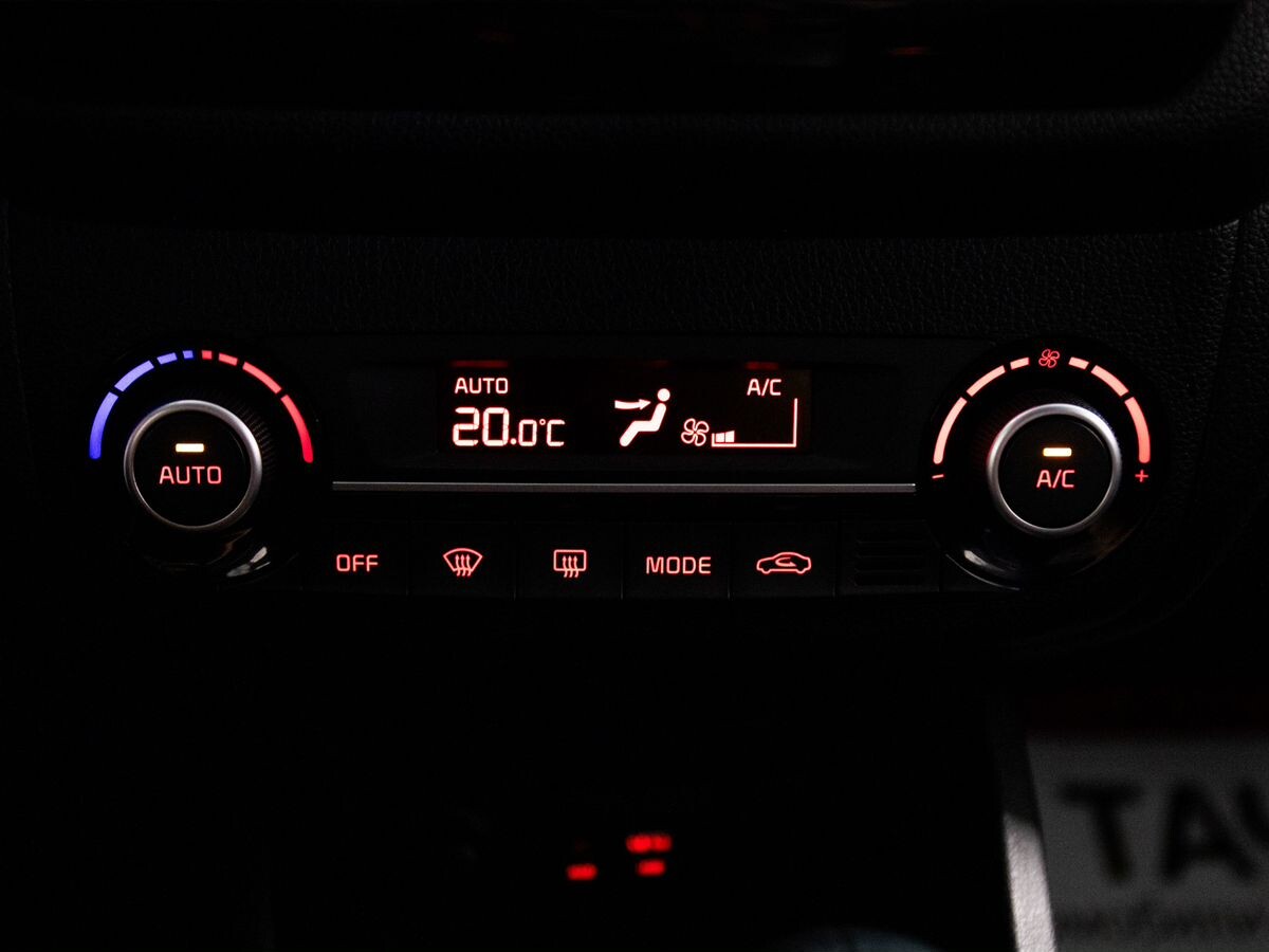 Kia Rio 2016 - фото автомобиля