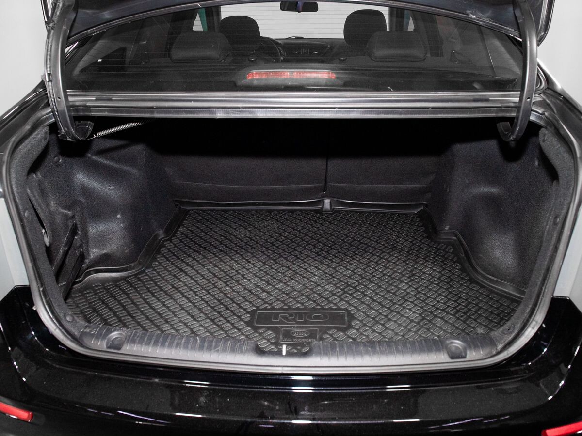 Kia Rio 2016 - фото автомобиля