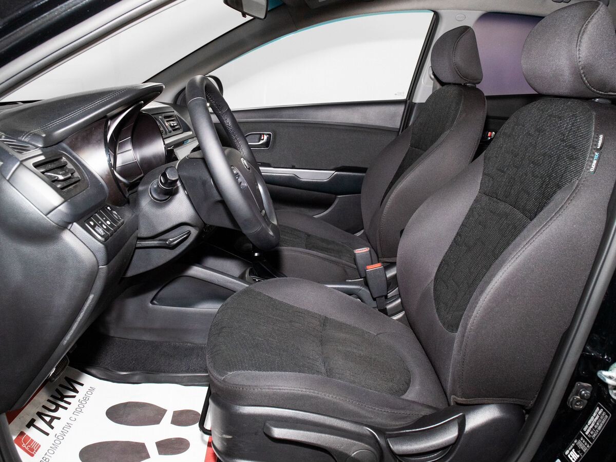 Kia Rio 2016 - фото автомобиля