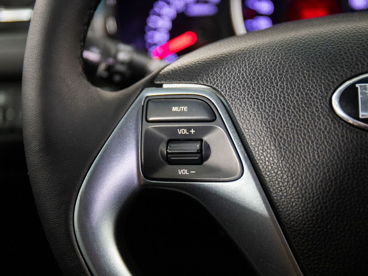 Kia Rio 2016 - фото автомобиля