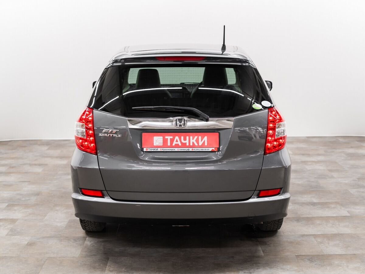 Honda Fit Shuttle 2012 - фото автомобиля