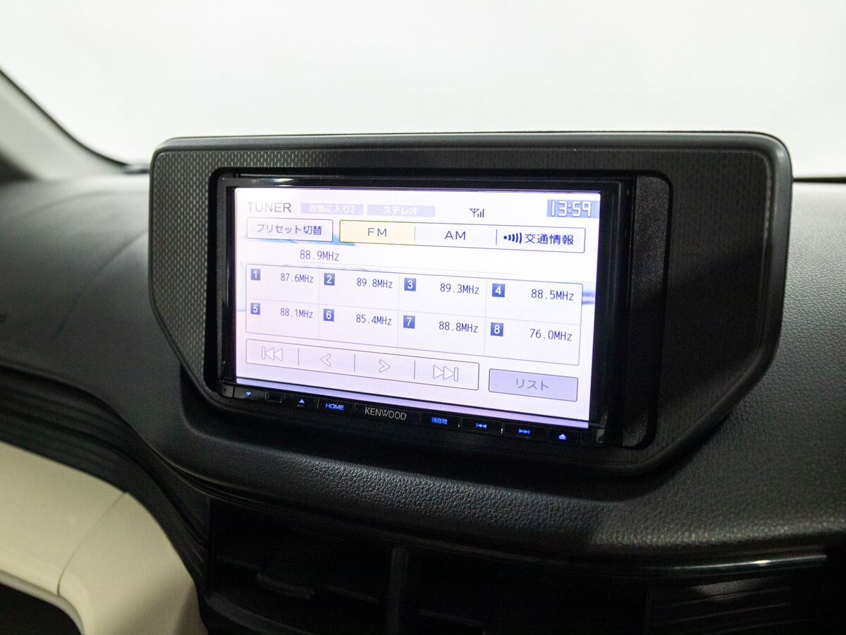 Daihatsu Move 2015 - фото автомобиля