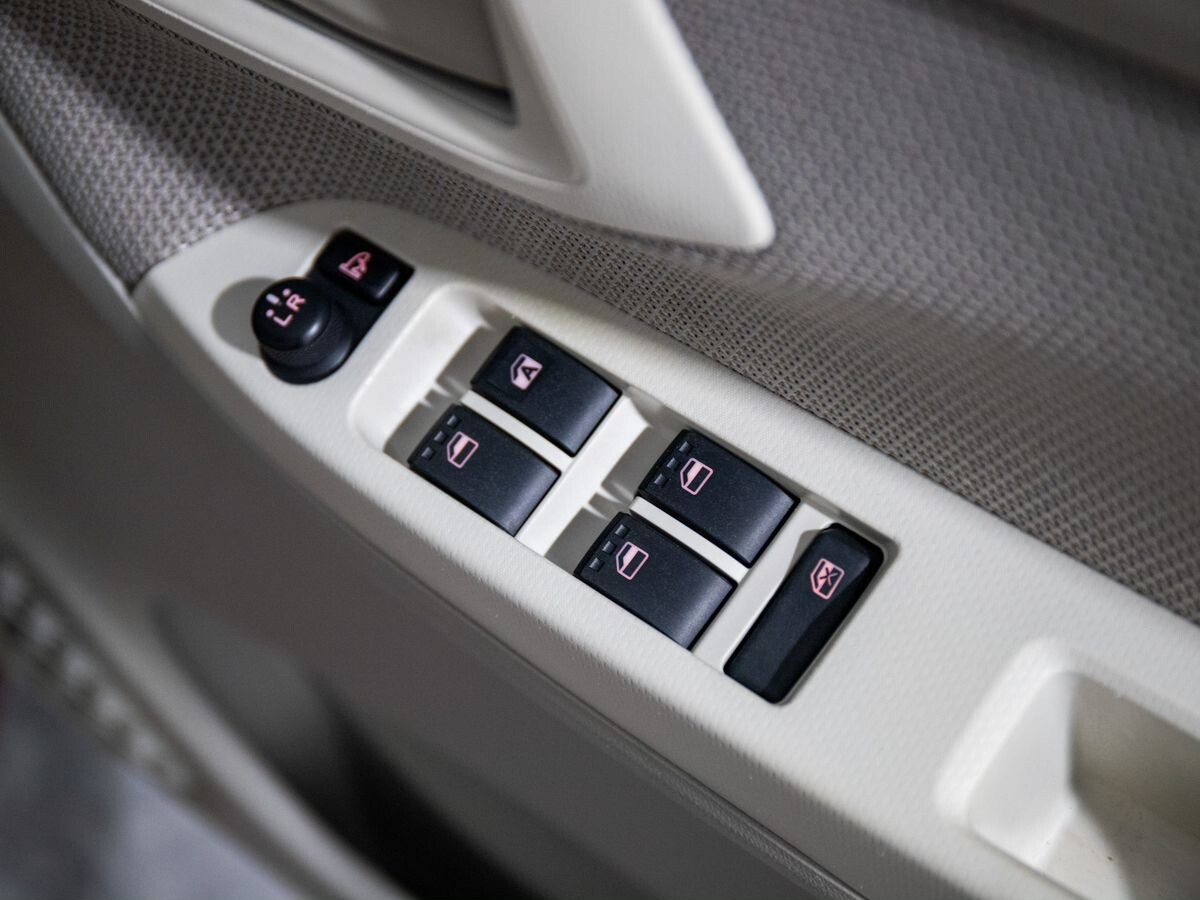 Daihatsu Move 2015 - фото автомобиля