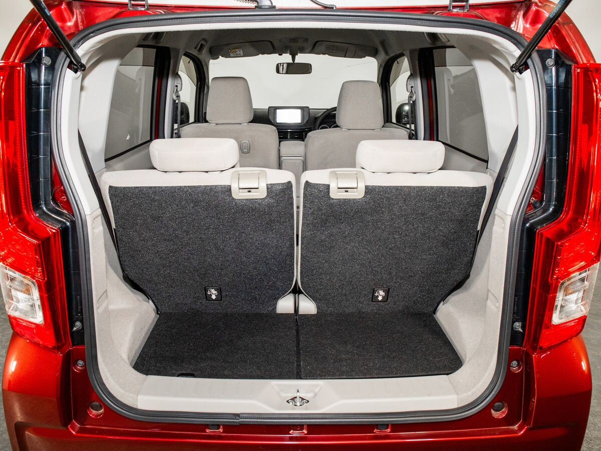 Daihatsu Move 2015 - фото автомобиля