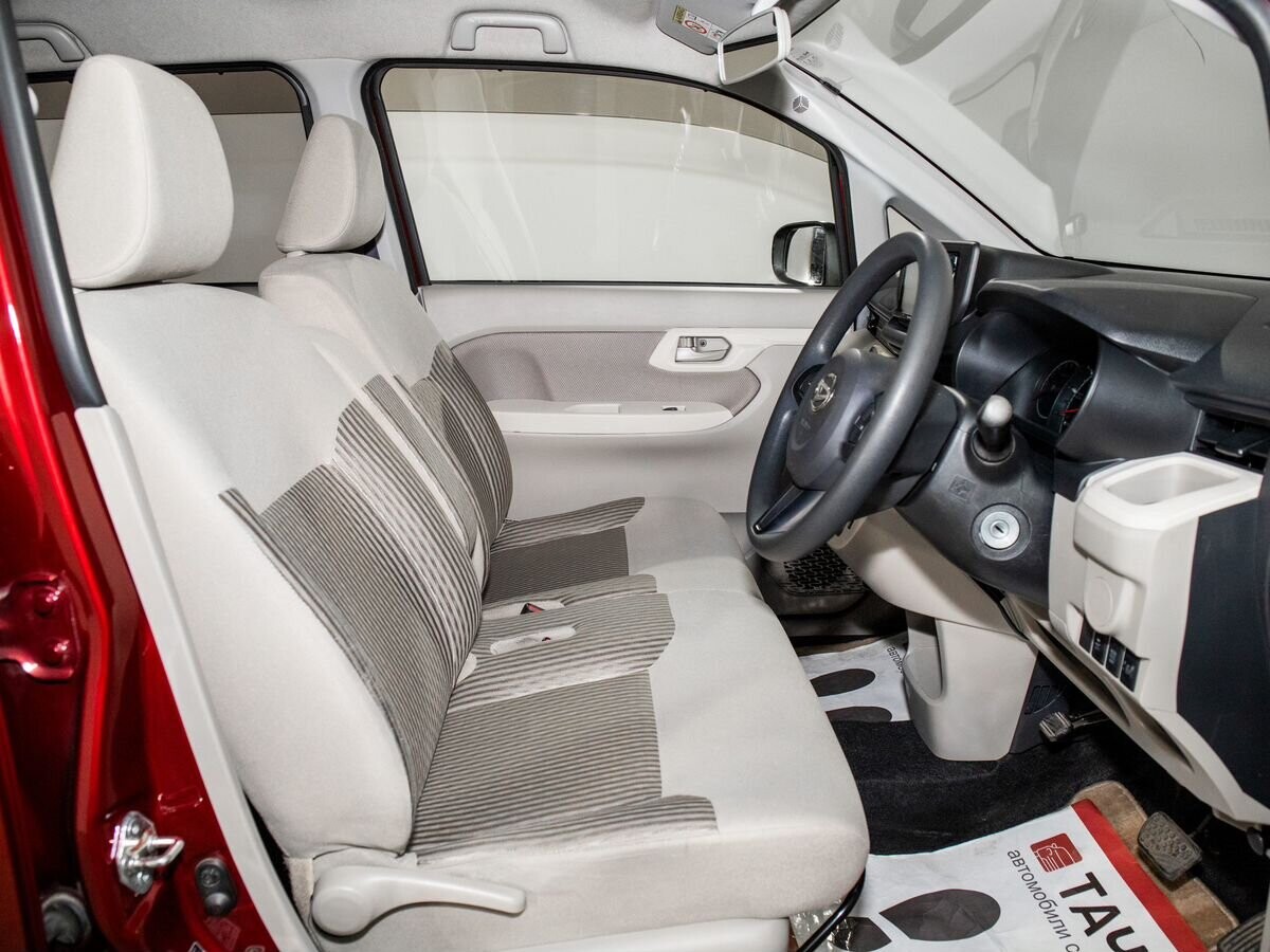 Daihatsu Move 2015 - фото автомобиля