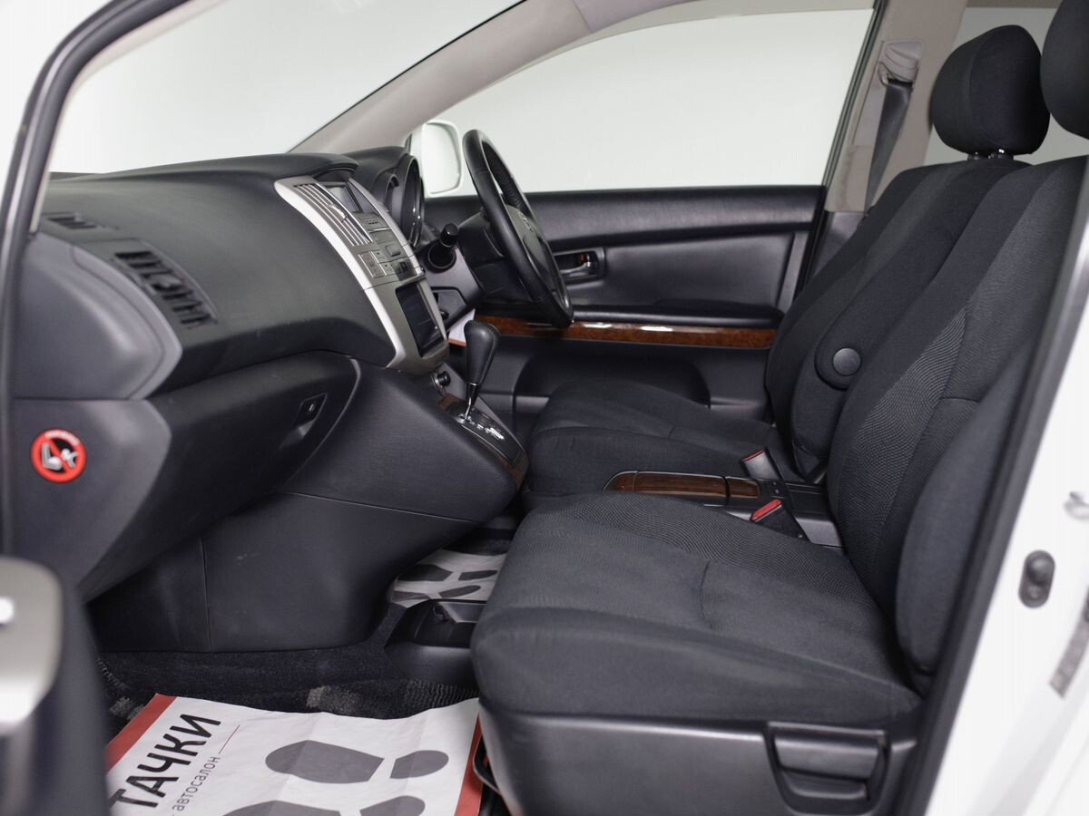 Toyota Harrier 2011 - фото автомобиля