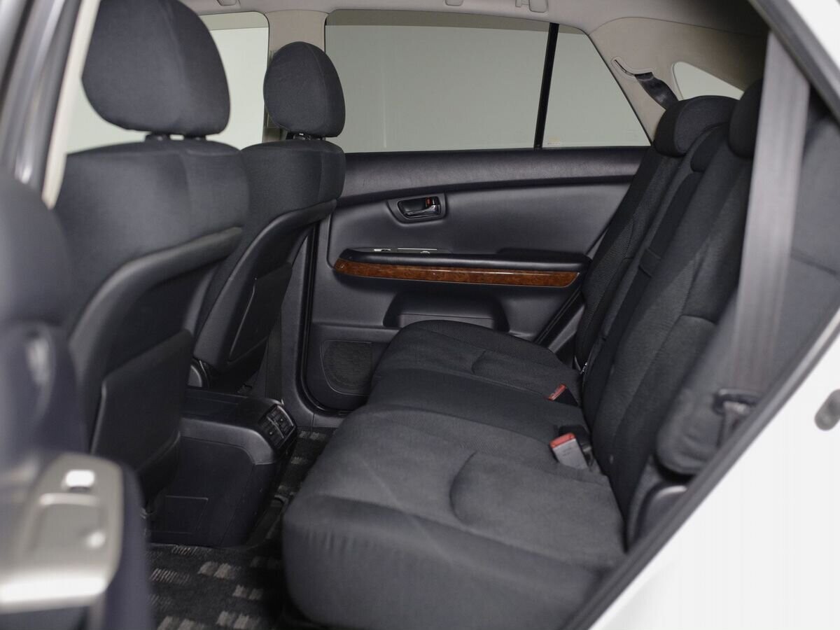 Toyota Harrier 2011 - фото автомобиля