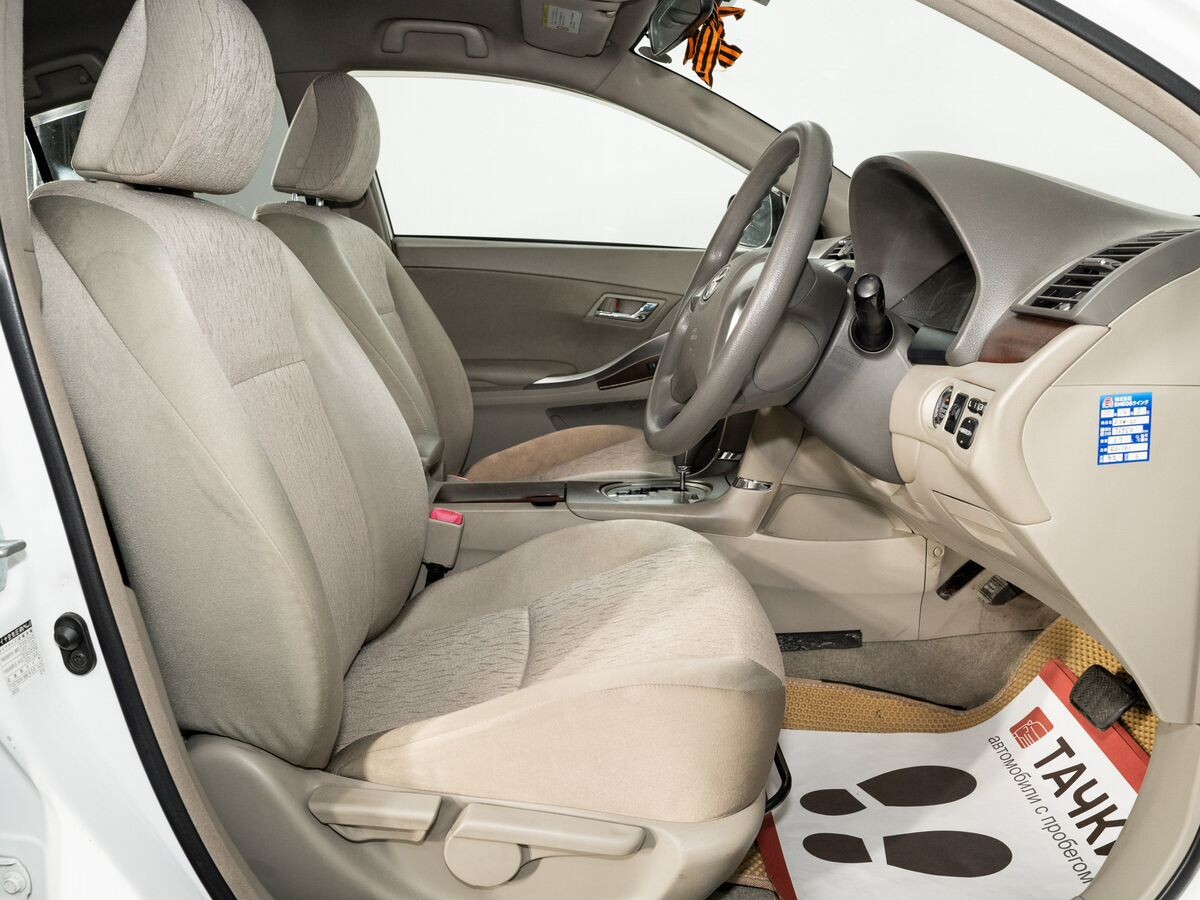 Toyota Allion 2010 - фото автомобиля