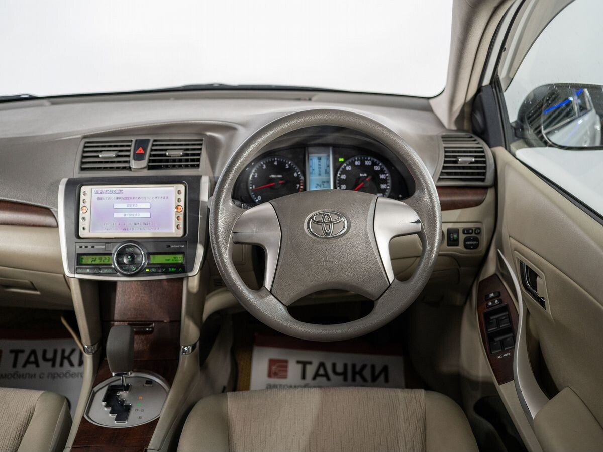 Toyota Allion 2010 - фото автомобиля