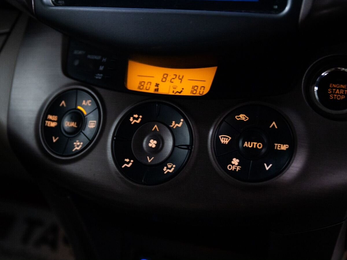 Toyota Vanguard 2007 - фото автомобиля