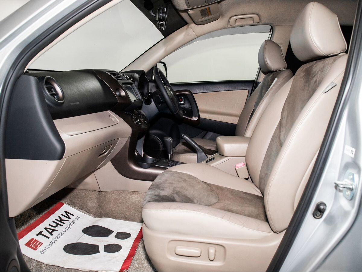 Toyota Vanguard 2007 - фото автомобиля