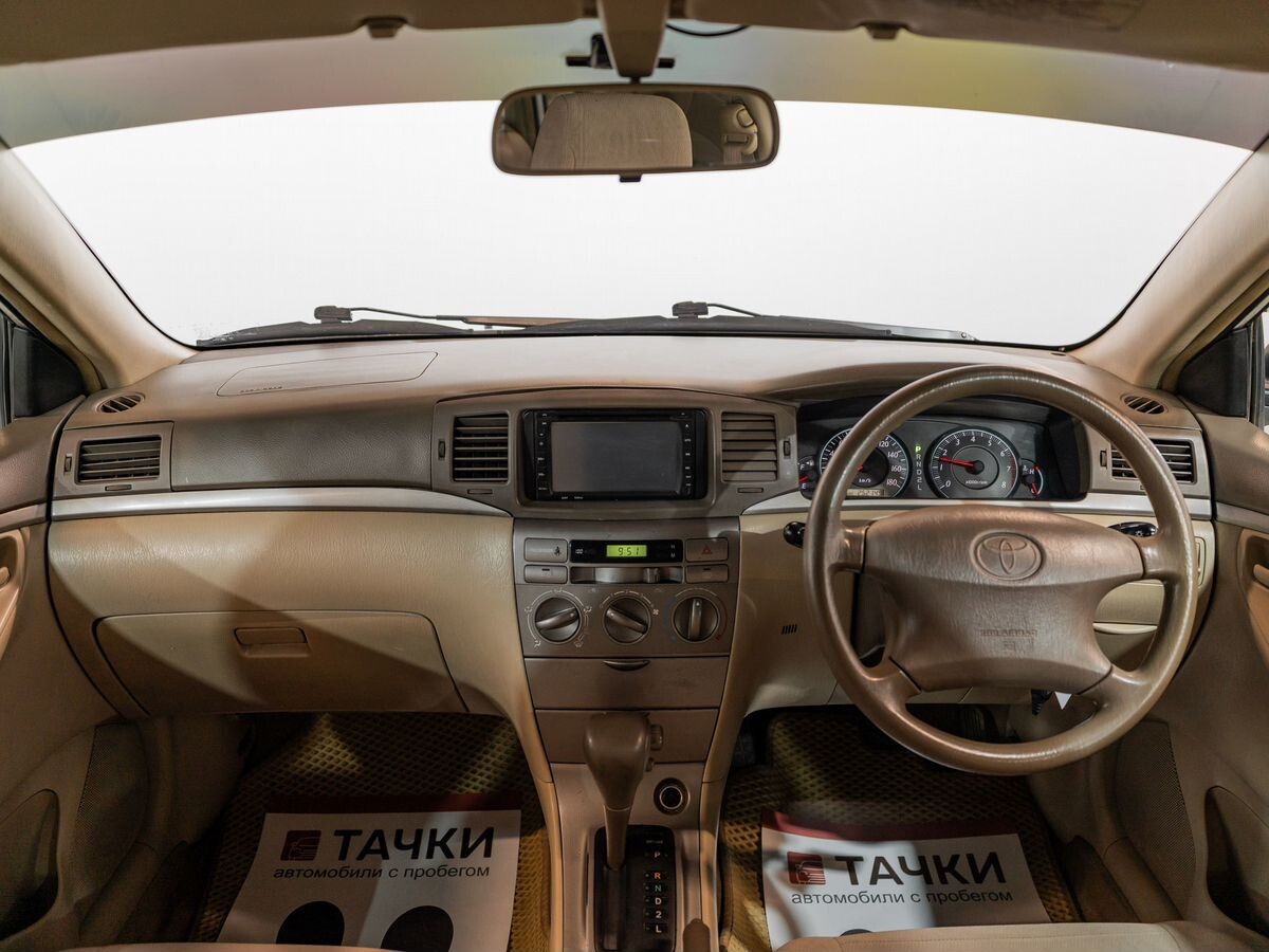 Toyota Corolla 2005 - фото автомобиля