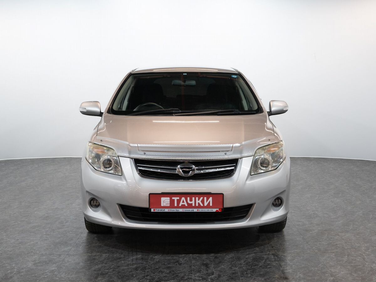 Toyota Corolla 2010 - фото автомобиля