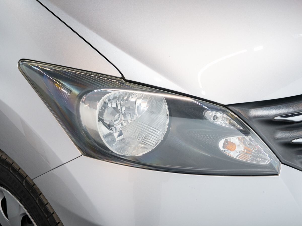 Honda Freed 2009 - фото автомобиля