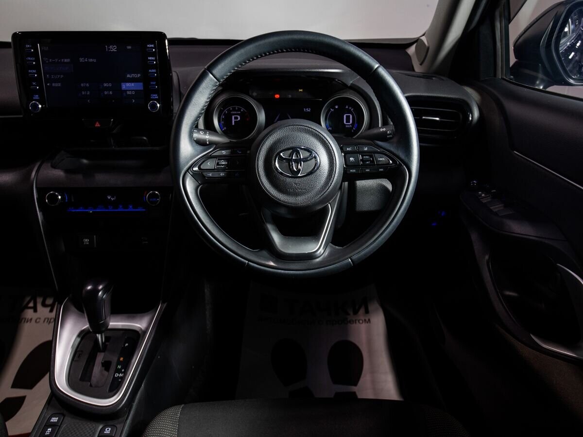 Toyota Yaris Cross 2021 - фото автомобиля