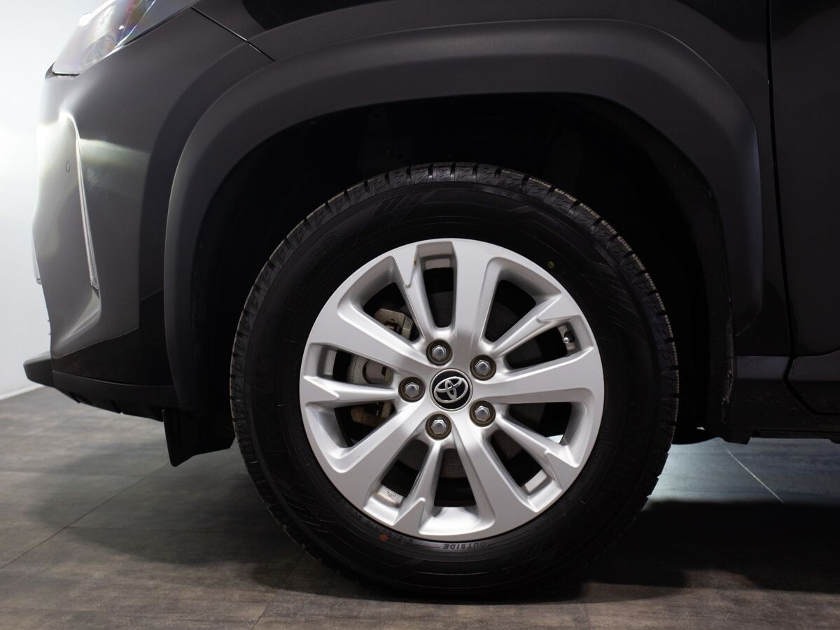 Toyota Yaris Cross 2021 - фото автомобиля